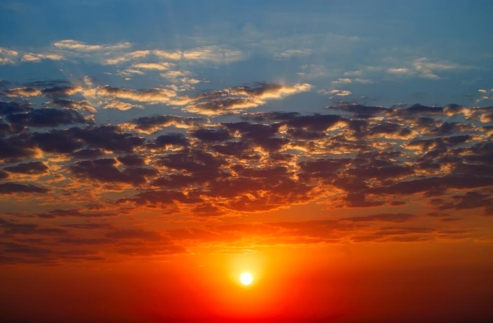 The Spiritual Significance of the 2018 June Solstice - Sacred Light Soundbaths and Crystals